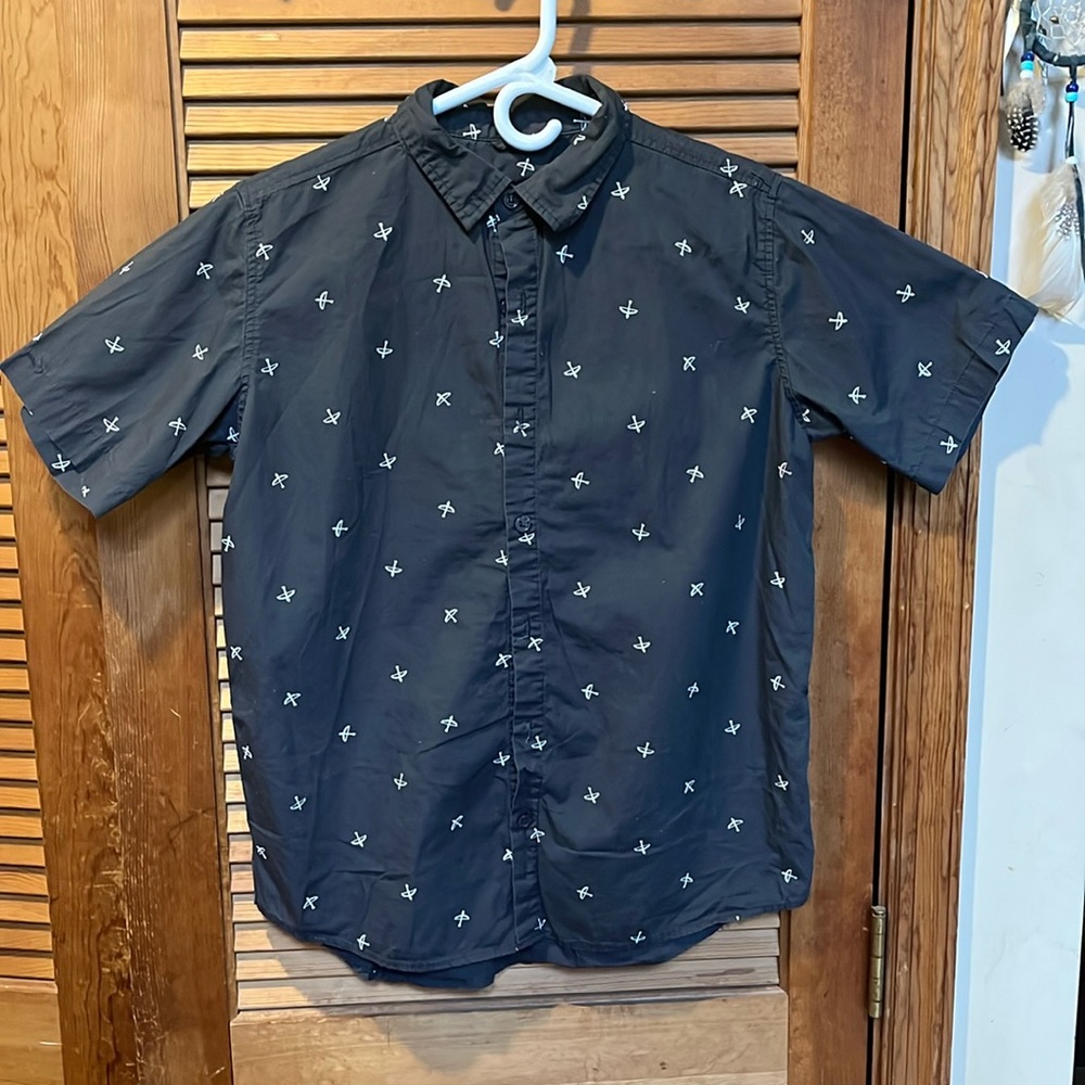 Bow and Arrow Button Up Tee